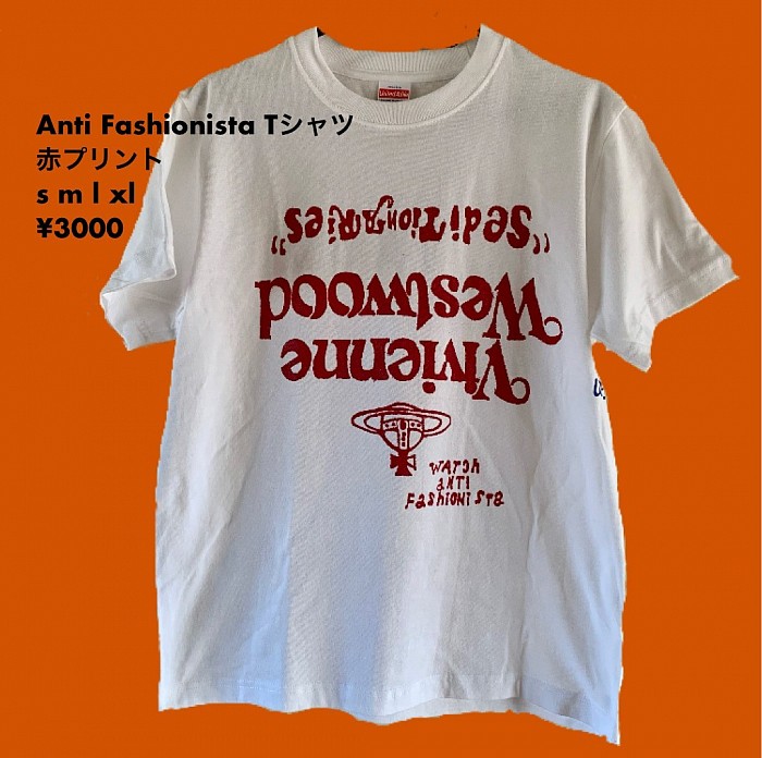 Fashionista Tシャツ赤プリント¥3000
